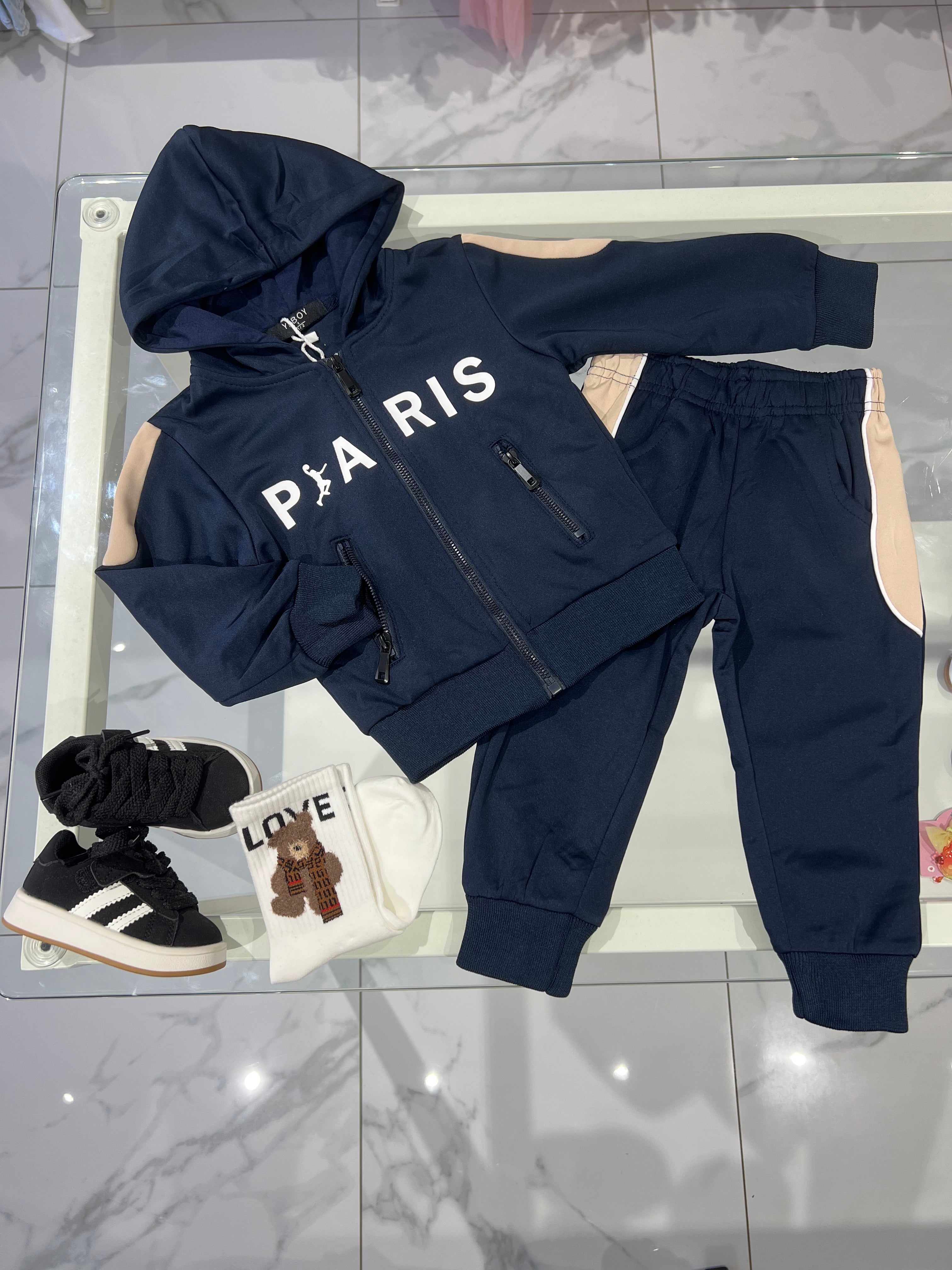 Tuta Paris