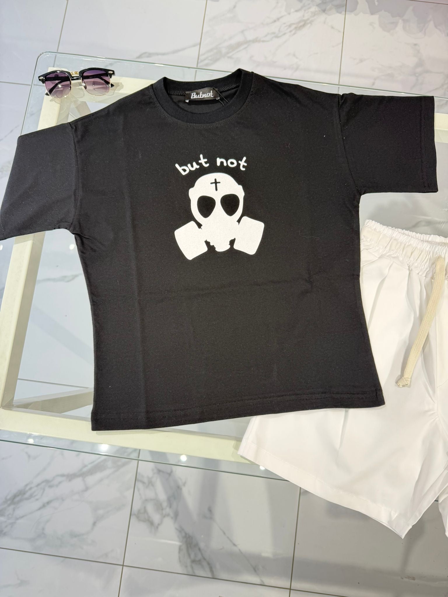 T-shirt BUT NOT