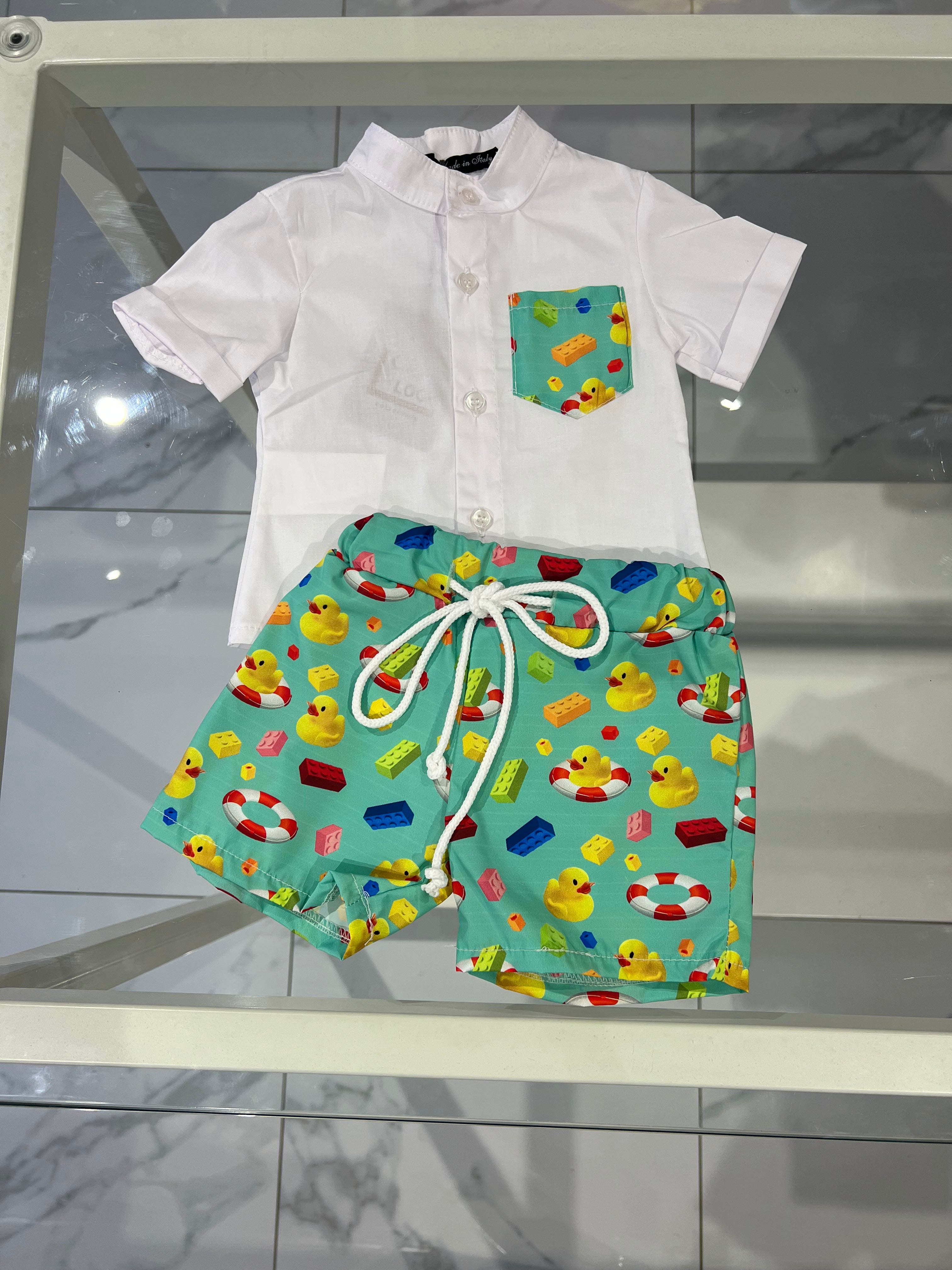 Costume e camicia