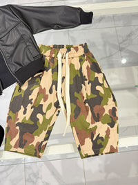 Pantalone military