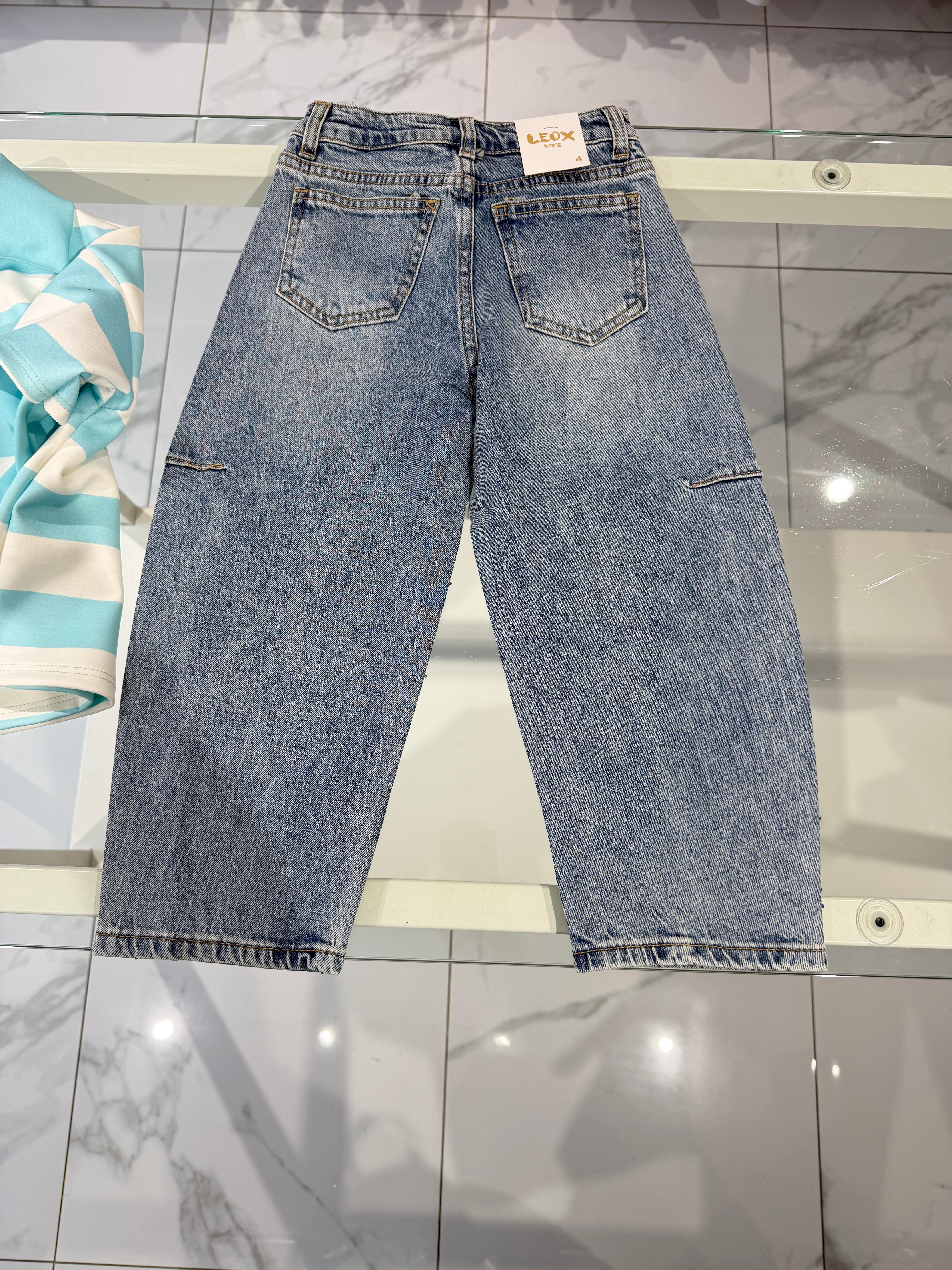 Jeans diamond