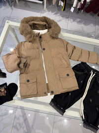 Piumino con pelliccetta