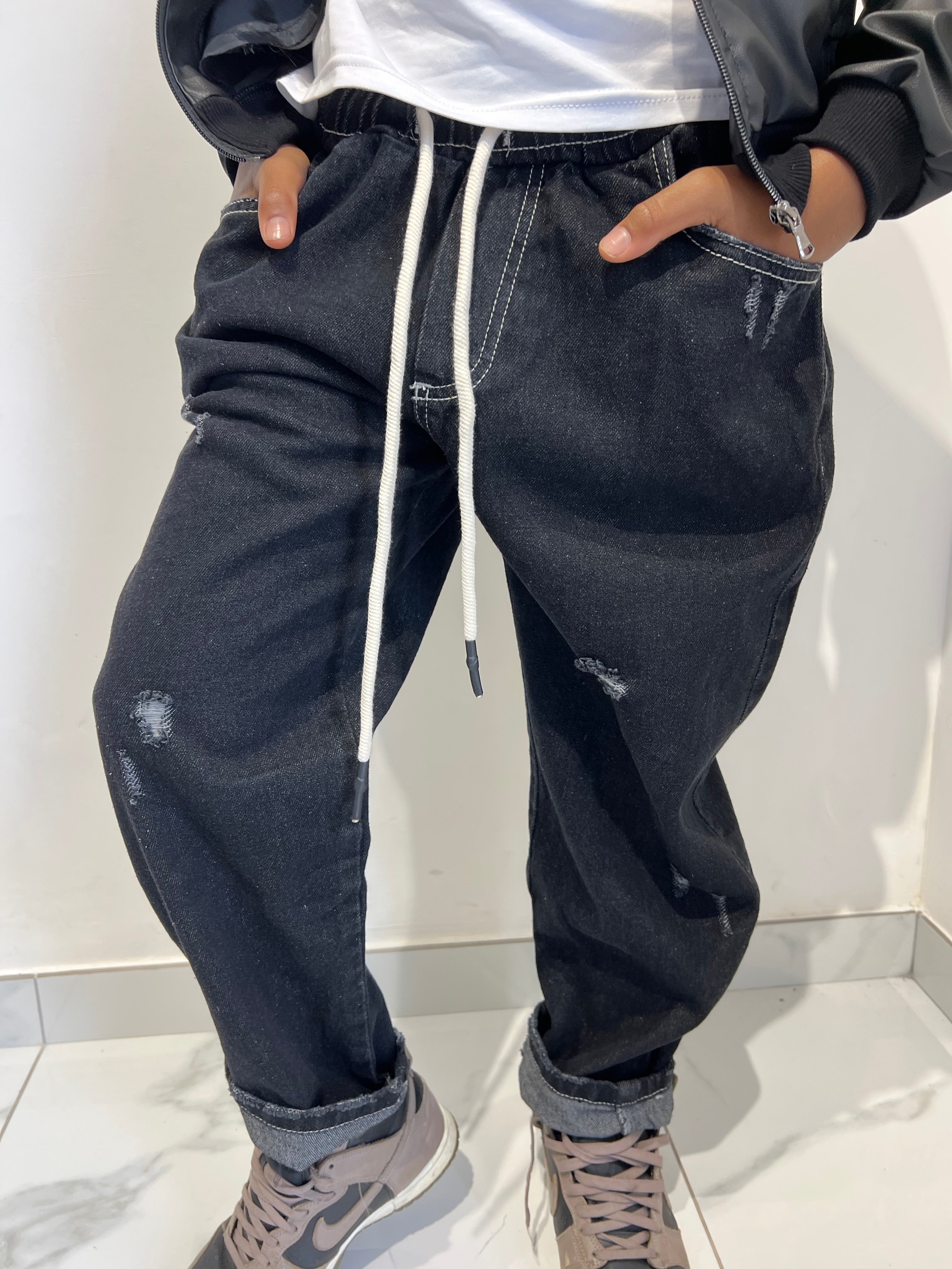 Jeans black