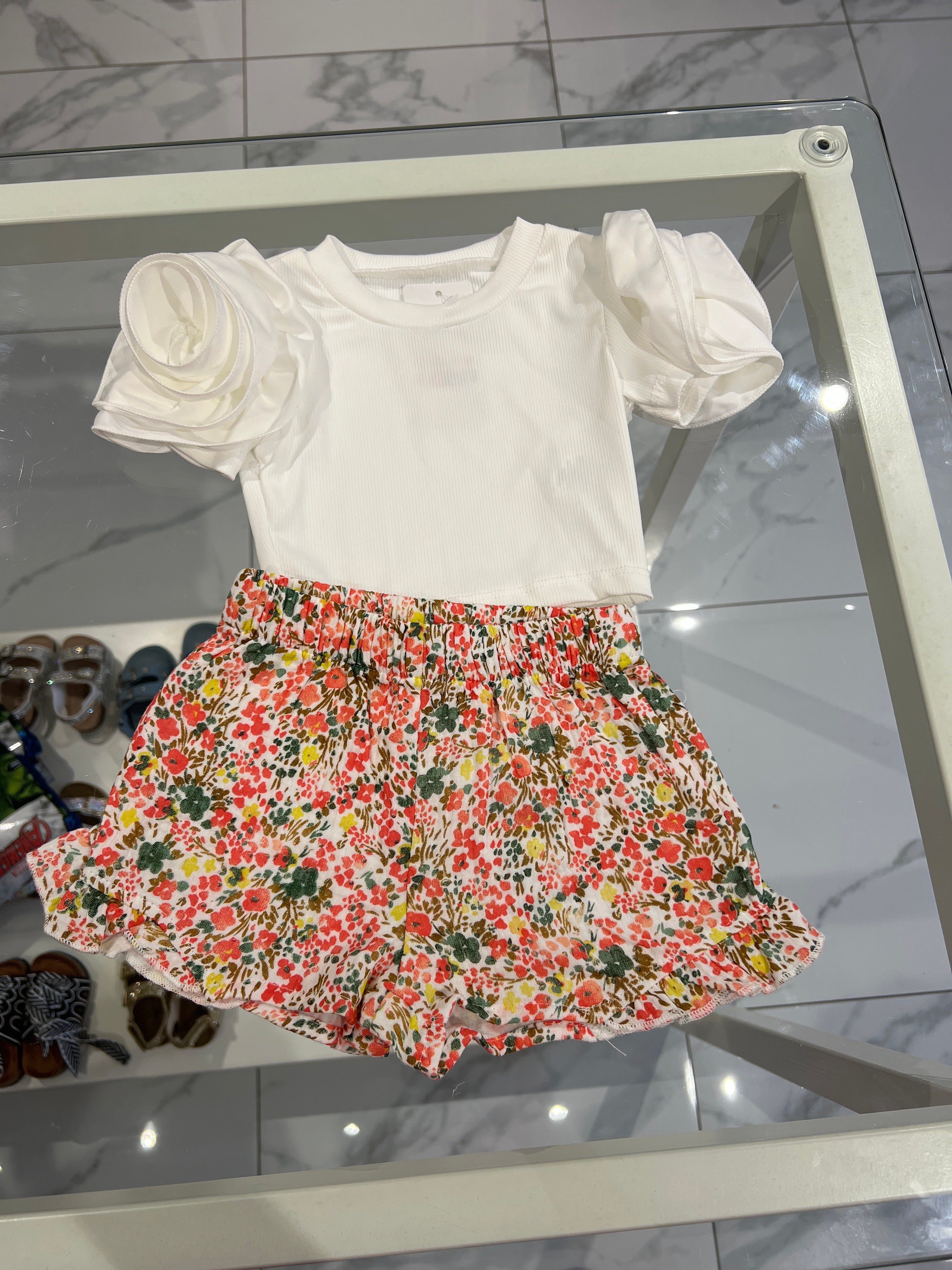 Shorts fiori