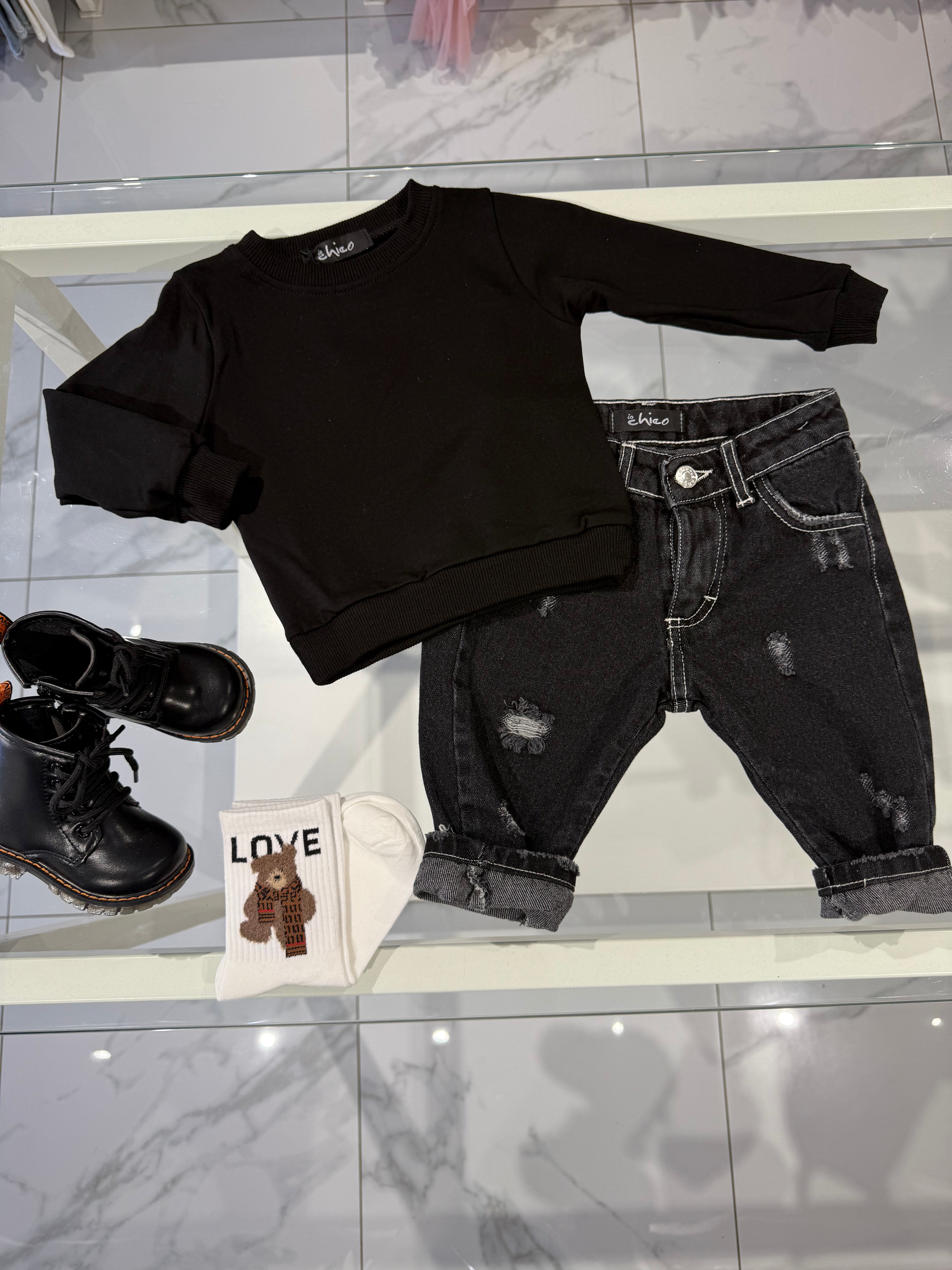 Jeans black