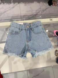 Short diamond jeans