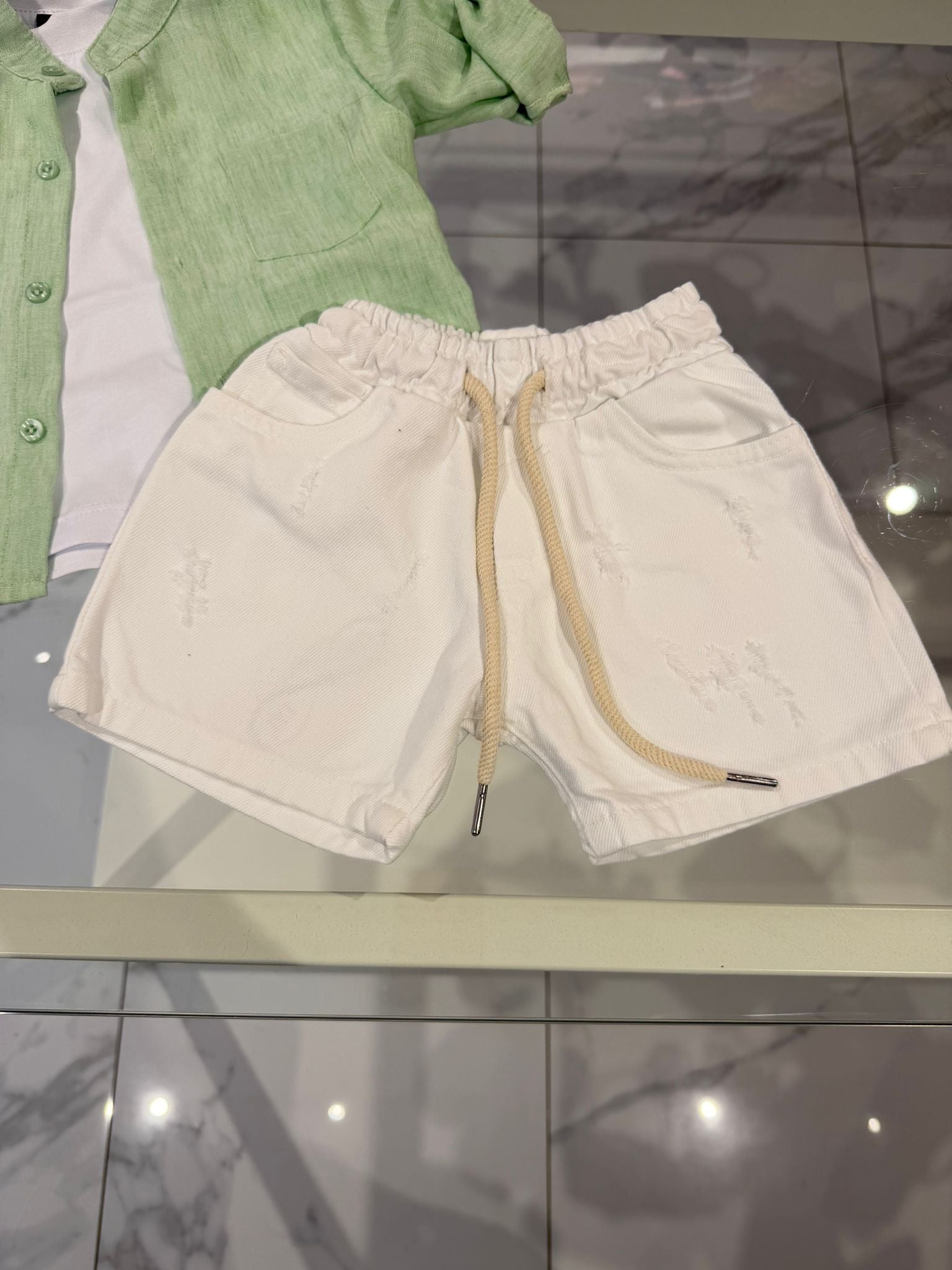 Bermuda bianco