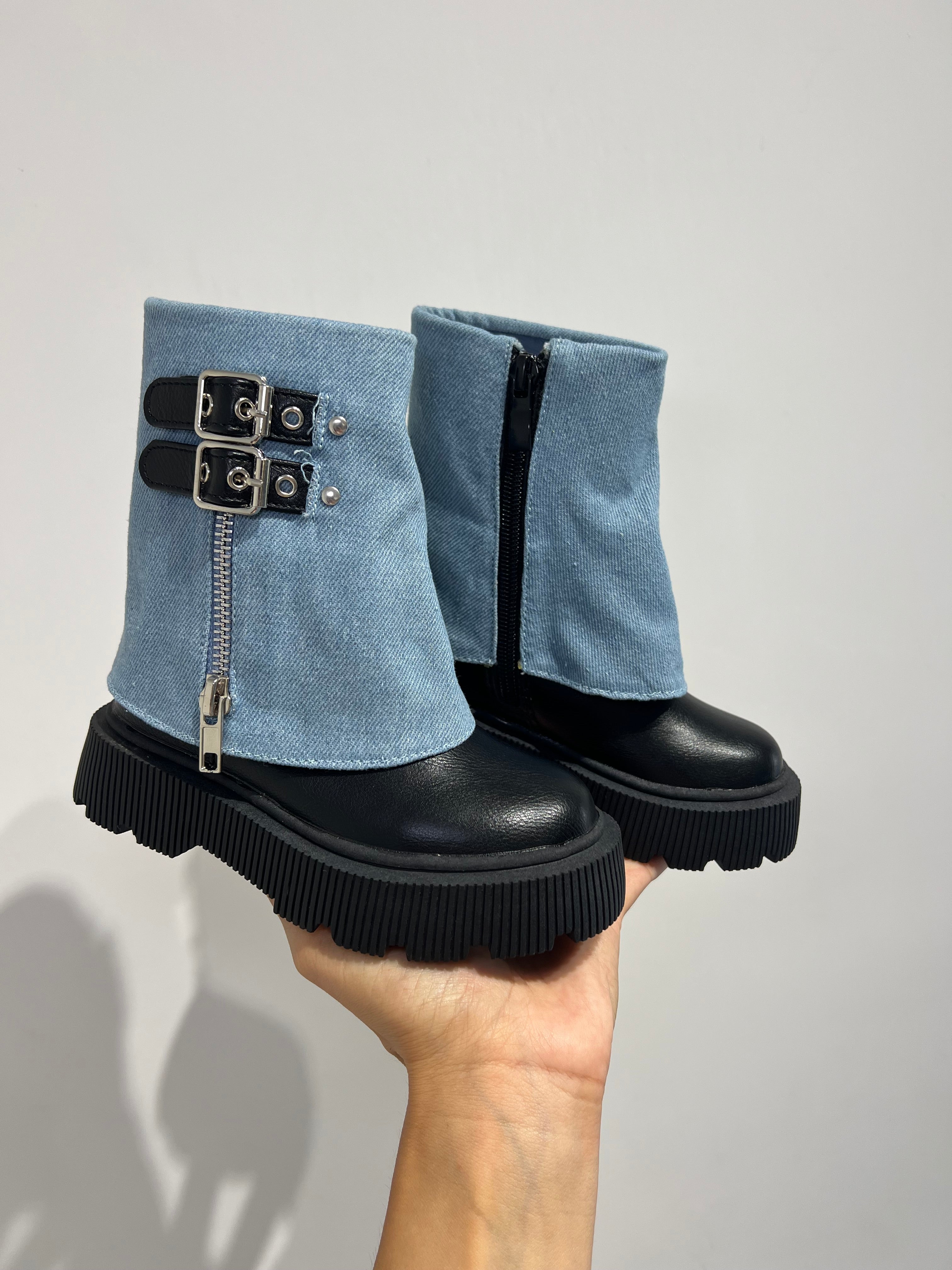 Stivaletto jeans