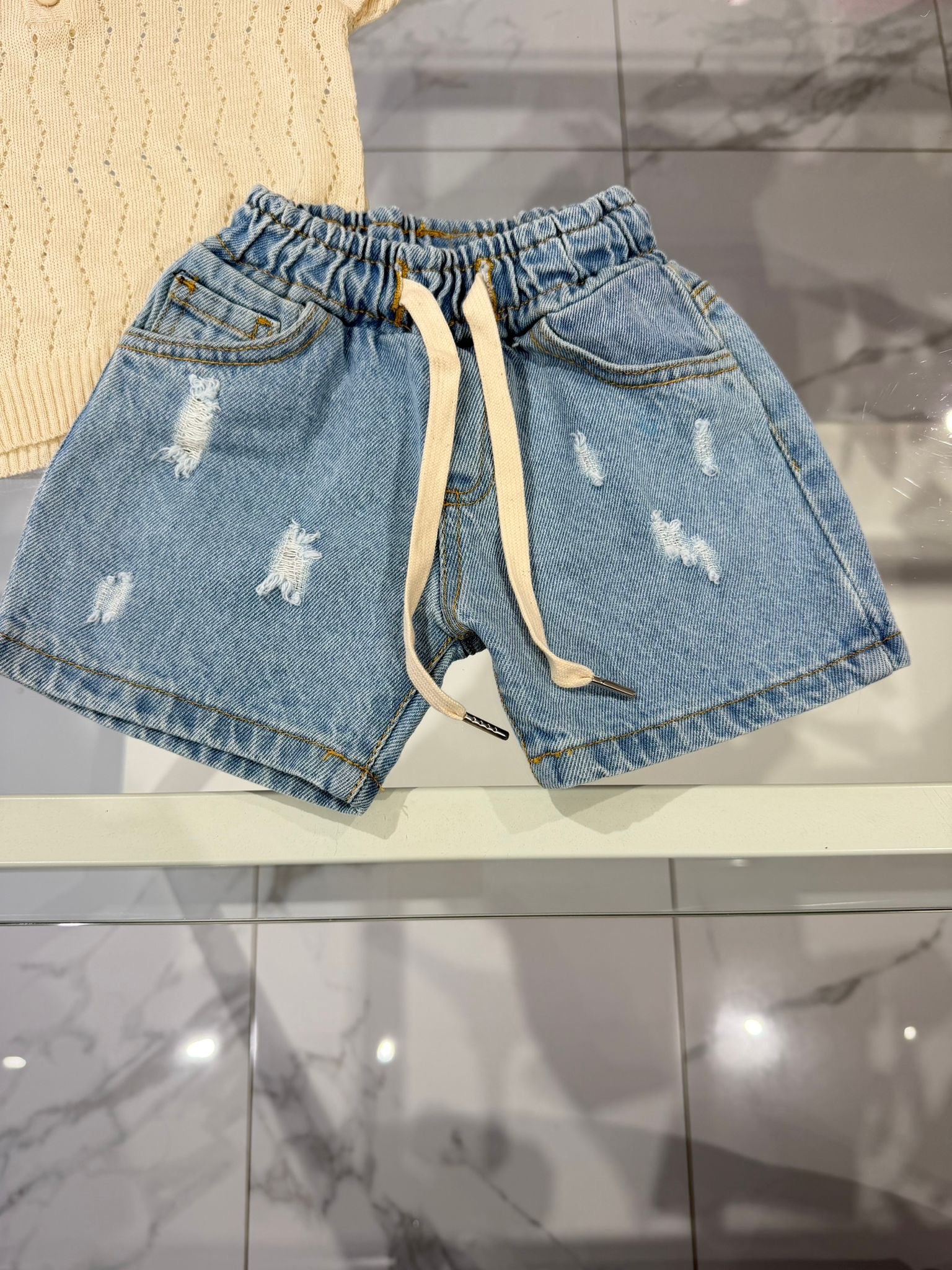 Bermuda jeans