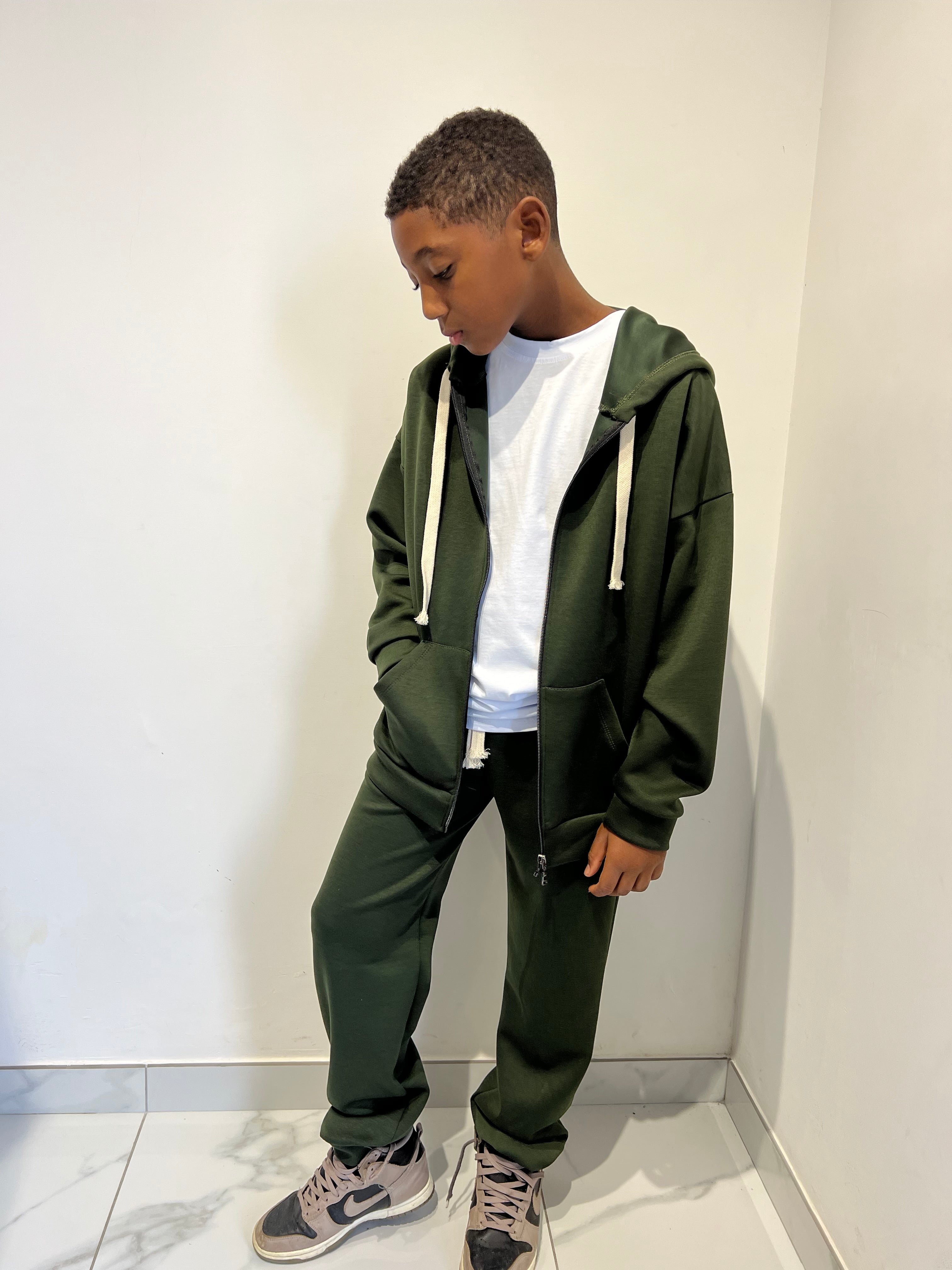 Tuta green military