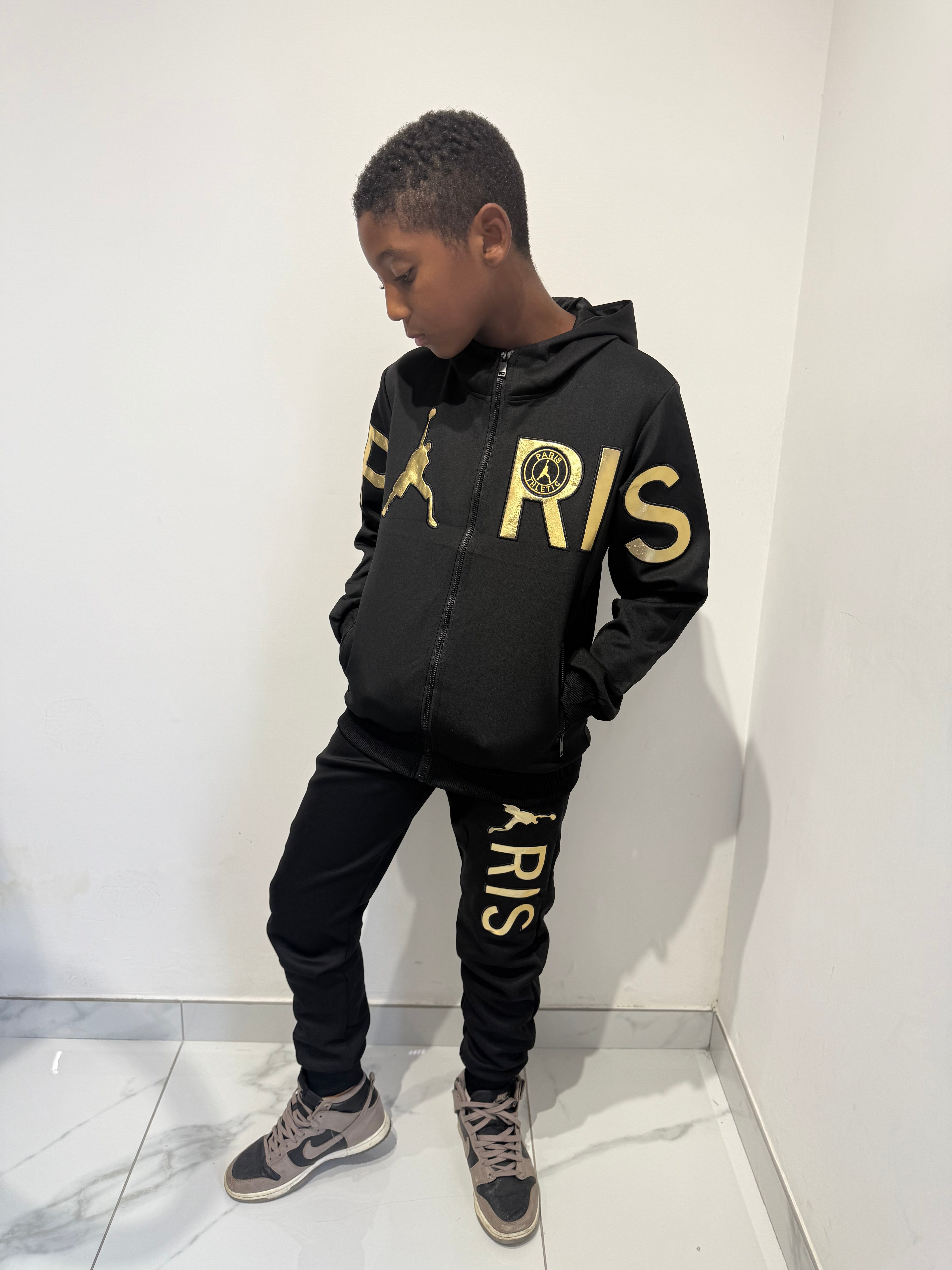 Tuta Paris