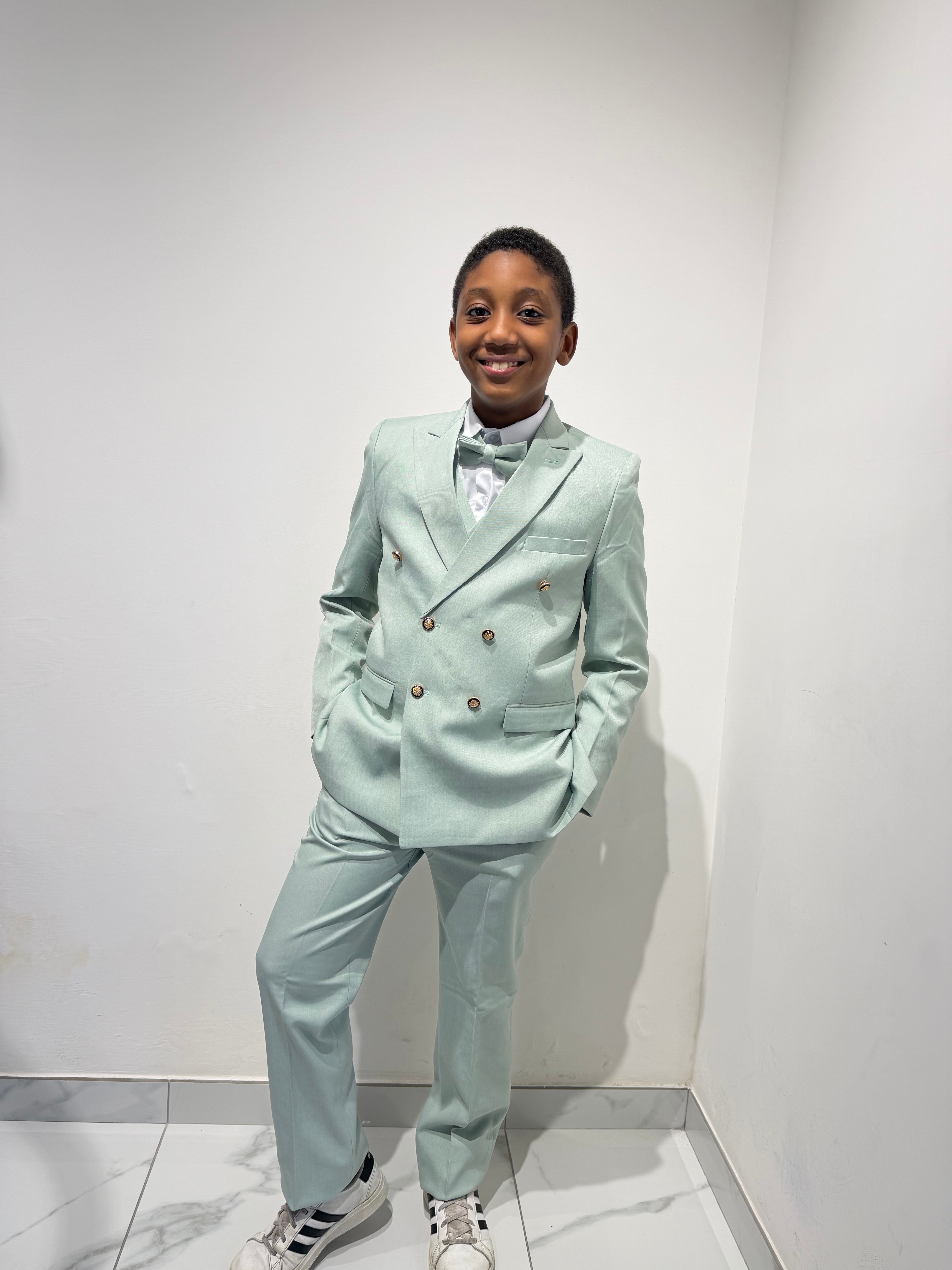 Abito doppio petto verde salvia