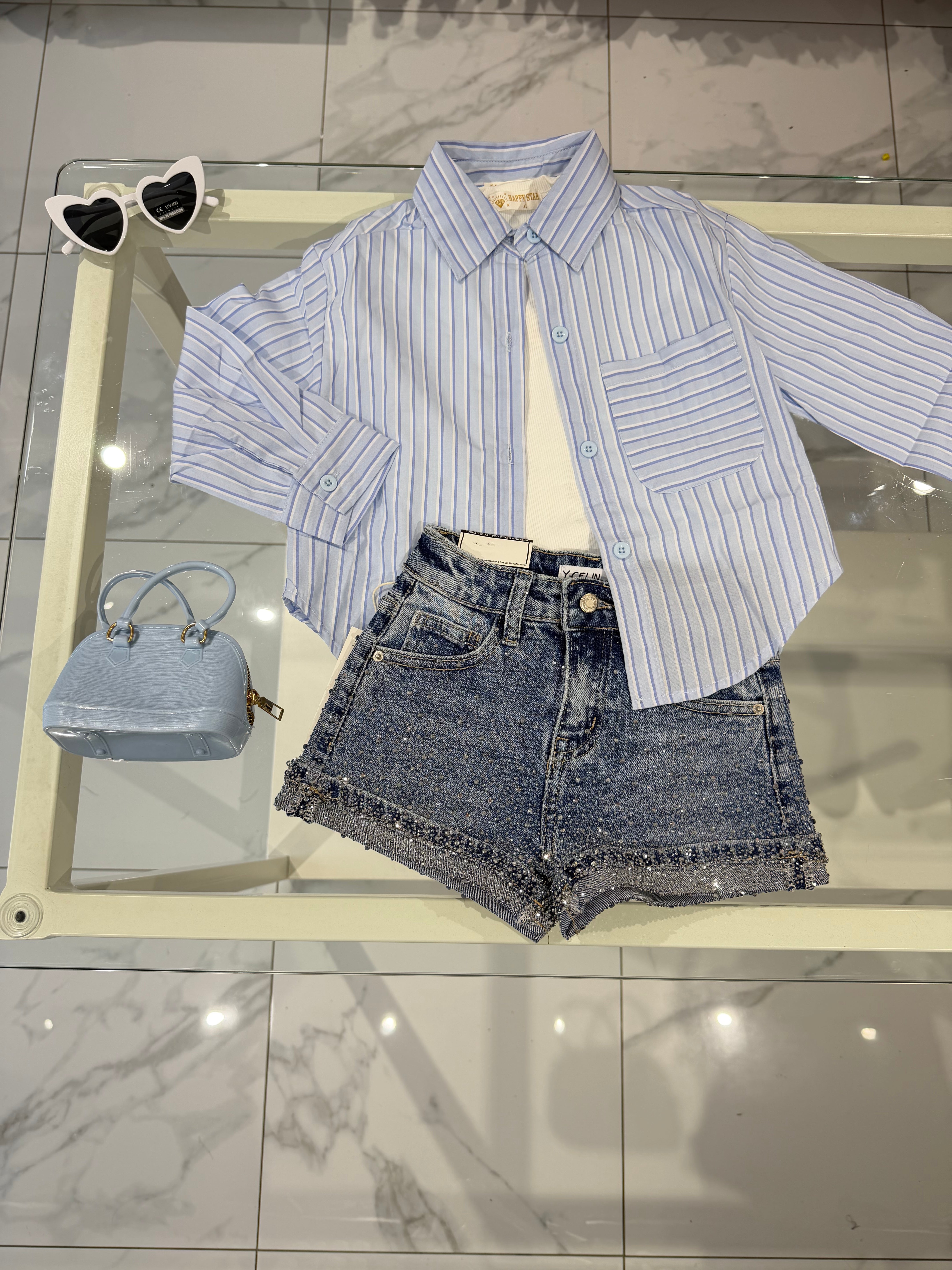 Short jeans diamond
