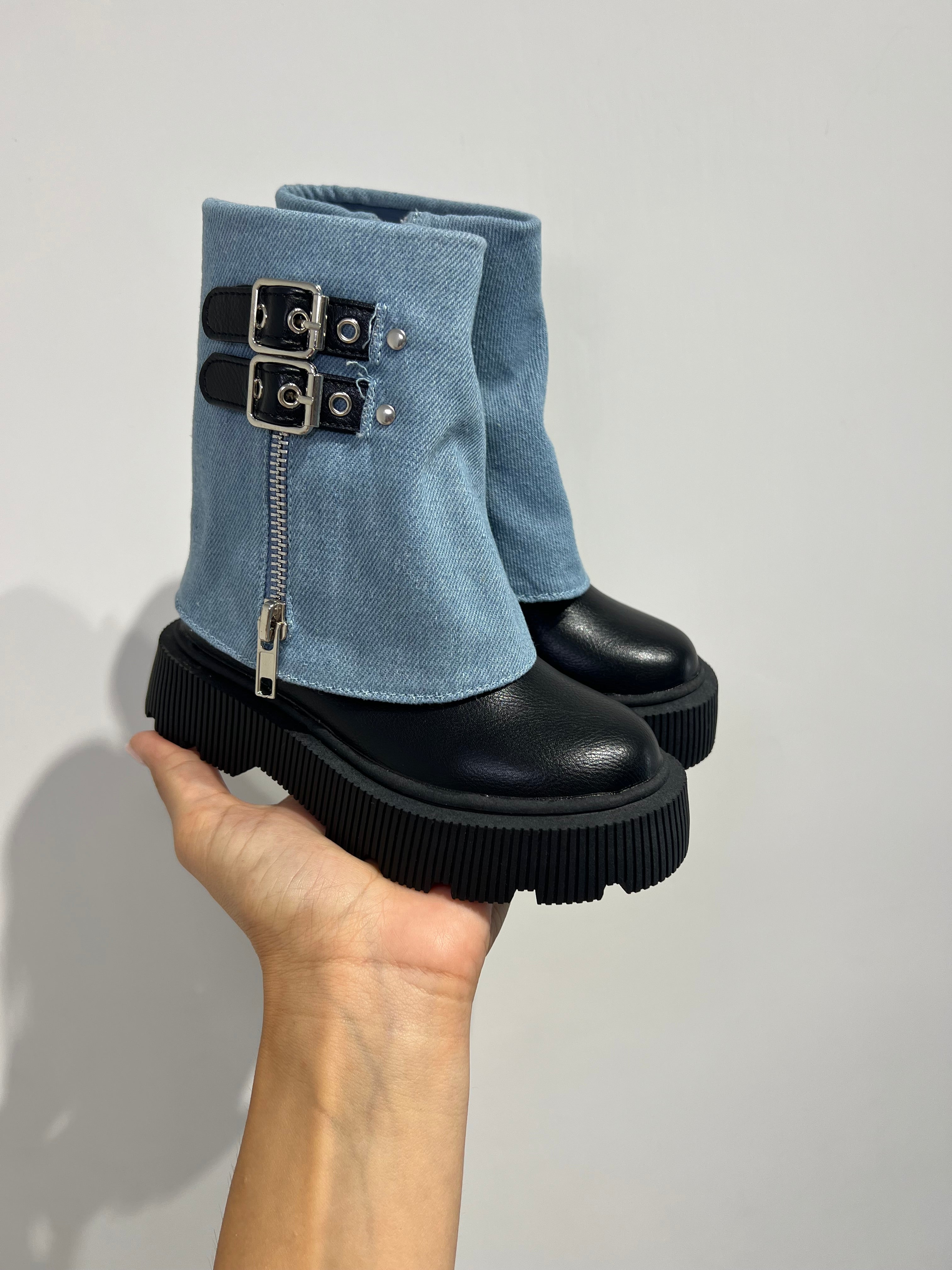 Stivaletto jeans