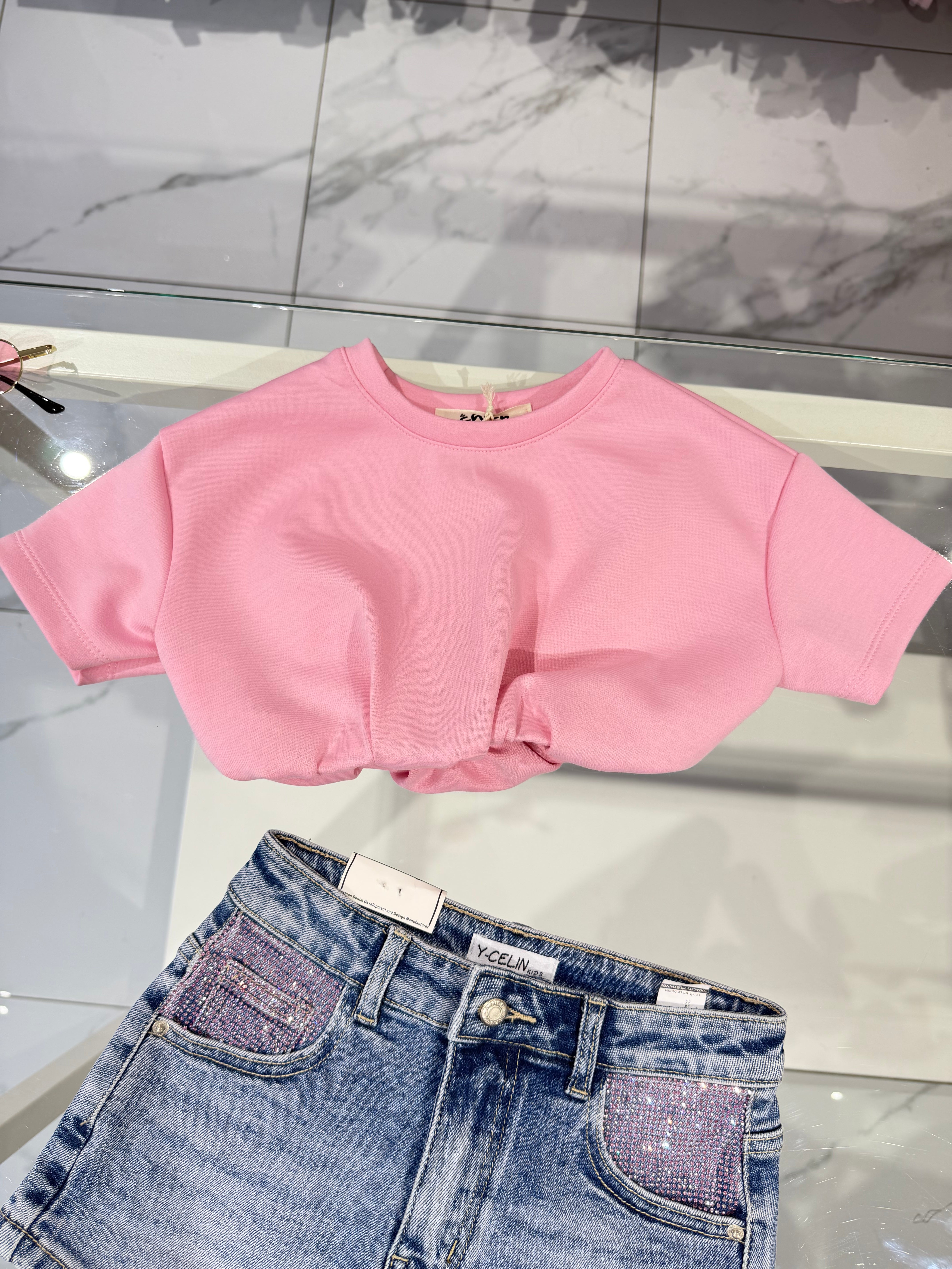 T shirt crop