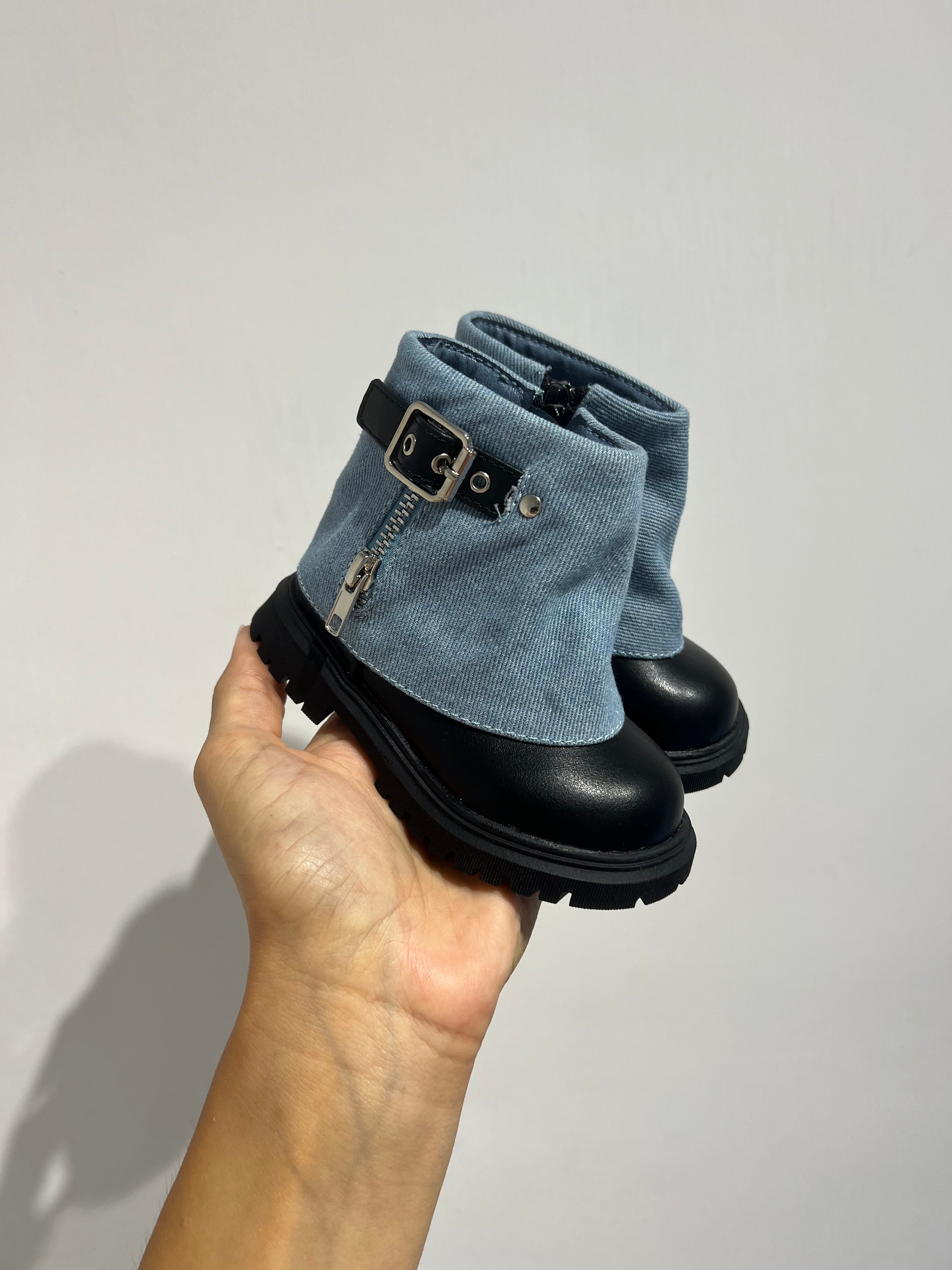 Stivaletto jeans