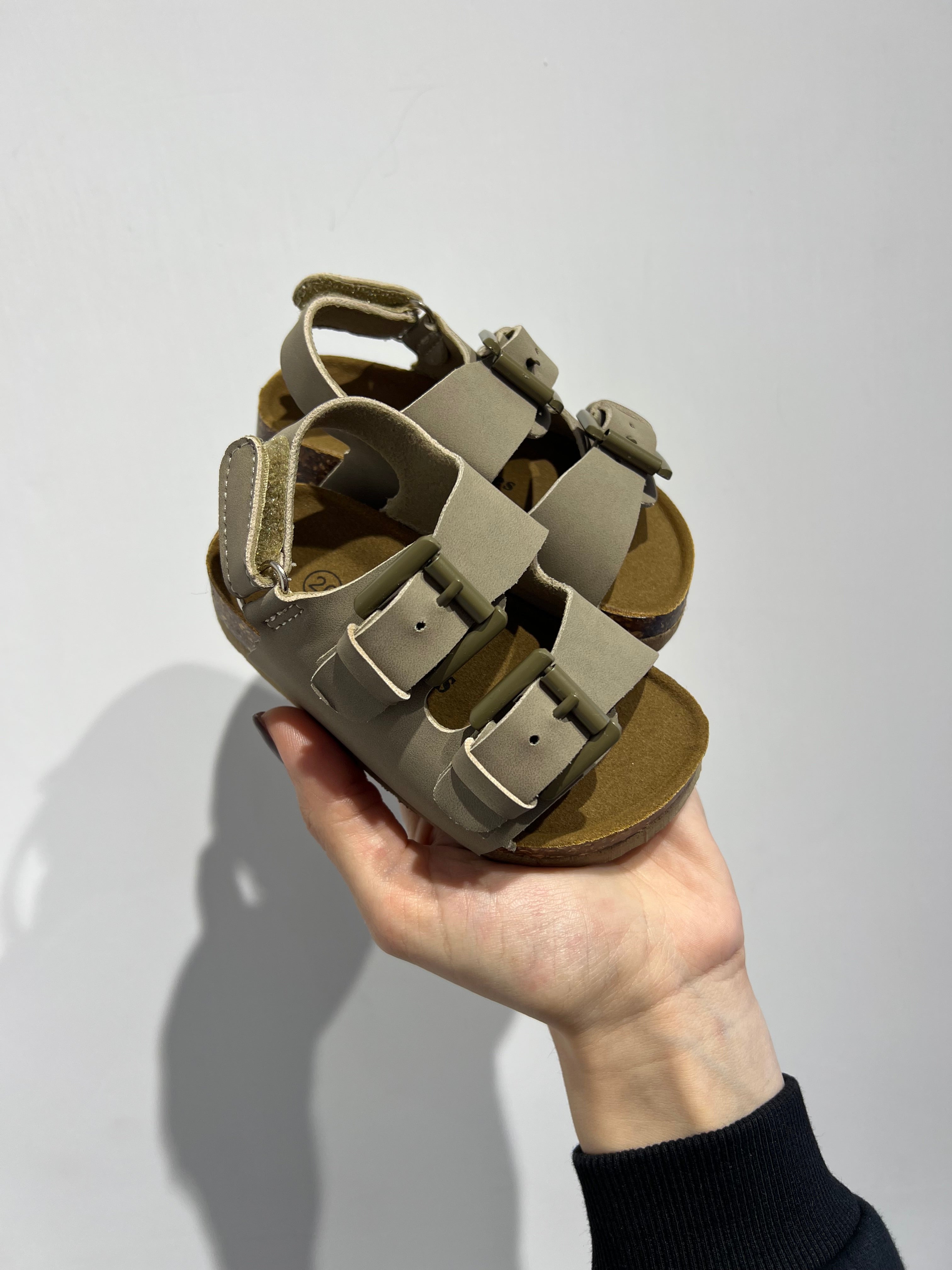 Sandali beige