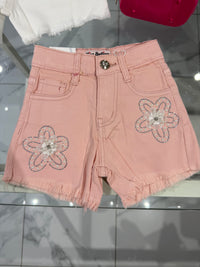 Short flower