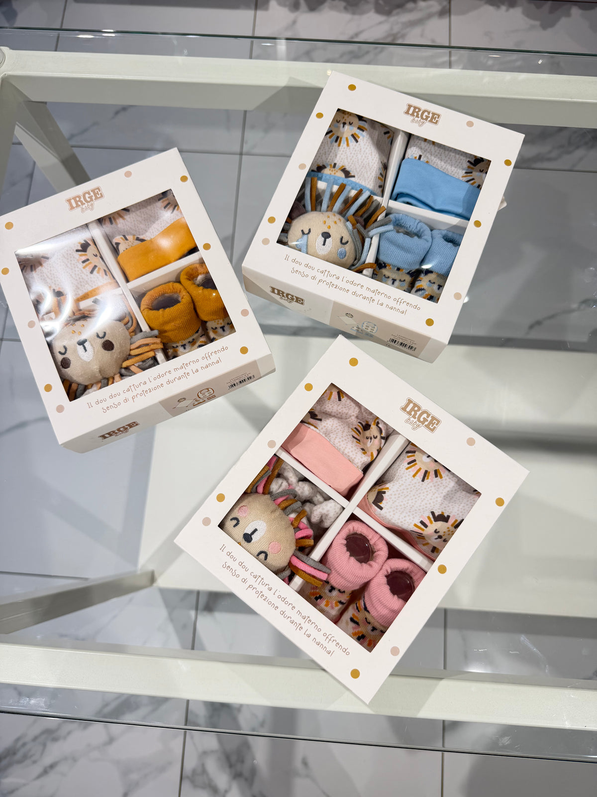 Set DouDou, bavetta,cappellino,calzini