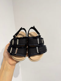 Sandaletto black