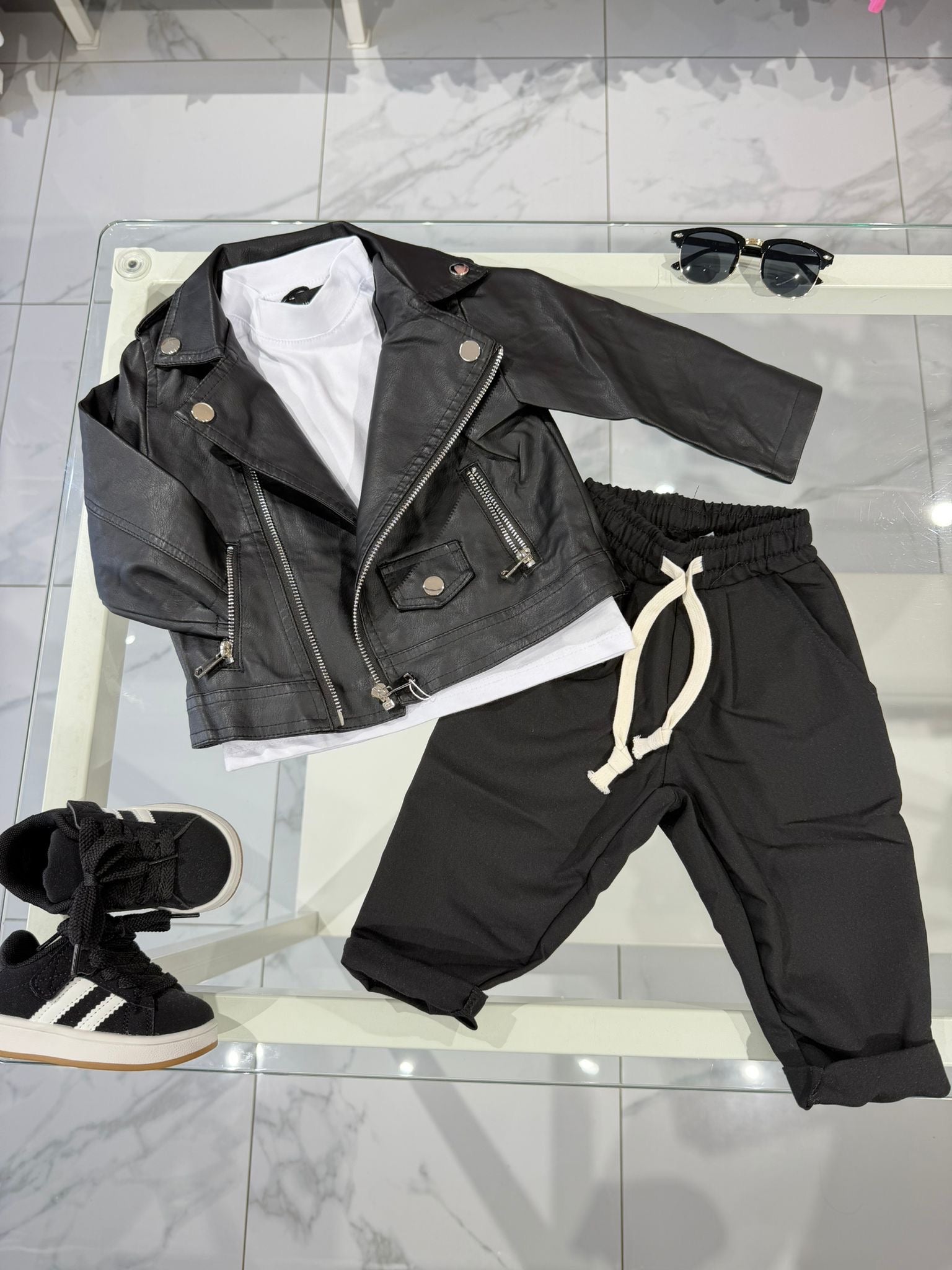 Pantalone just black