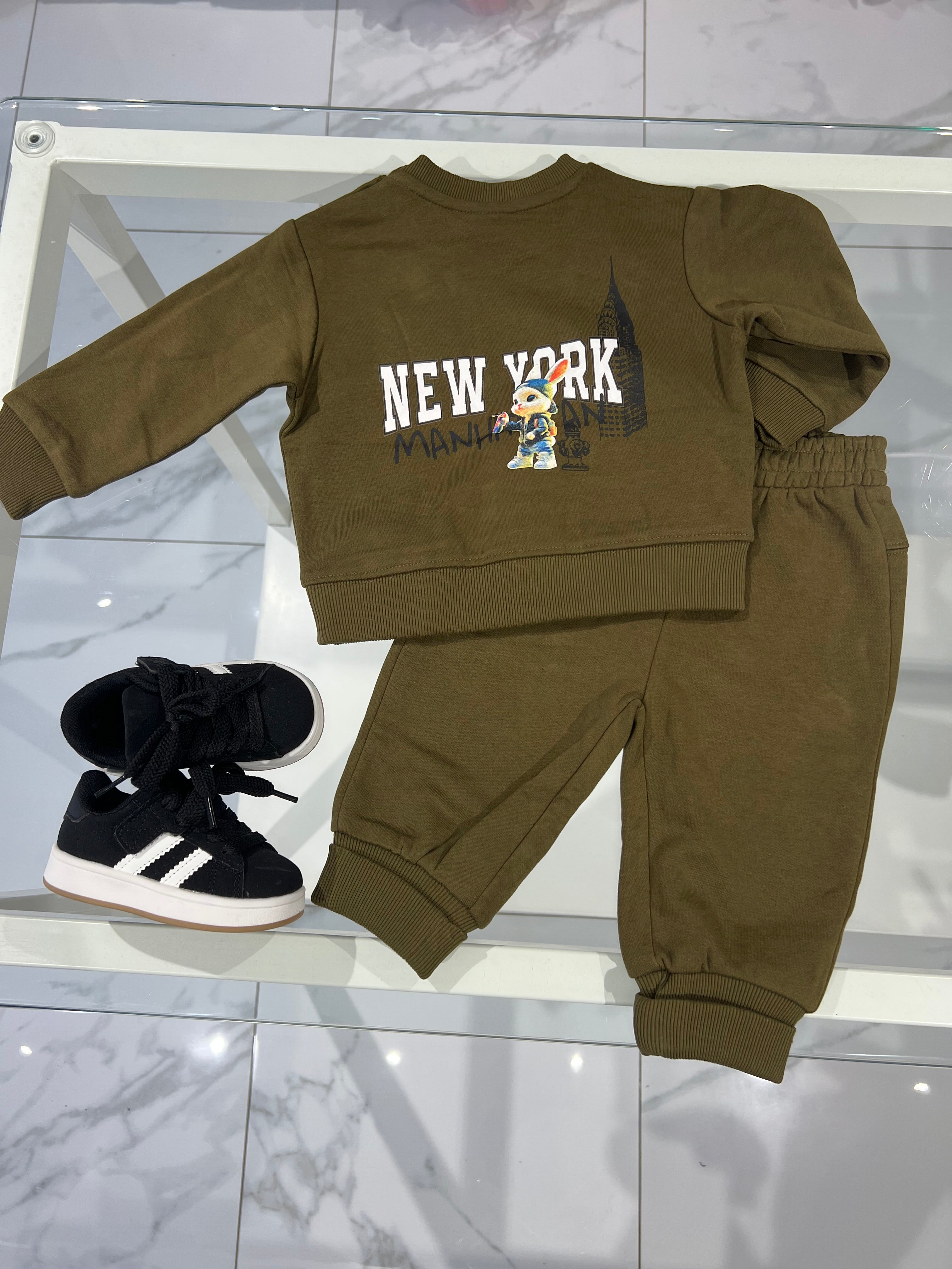 Tuta New YORK