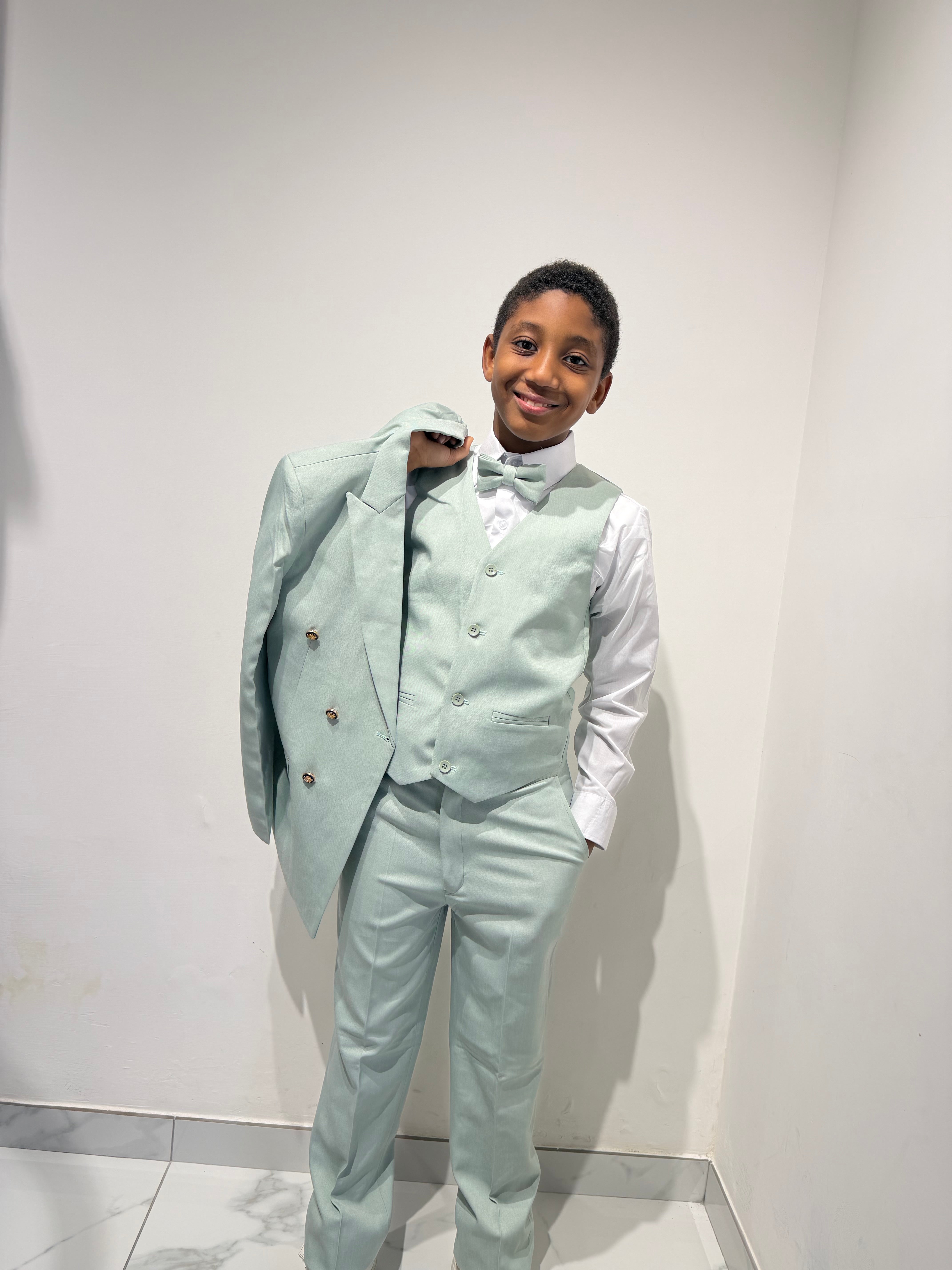 Abito doppio petto verde salvia