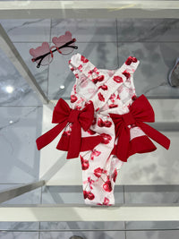 Costume ciliegia rosso