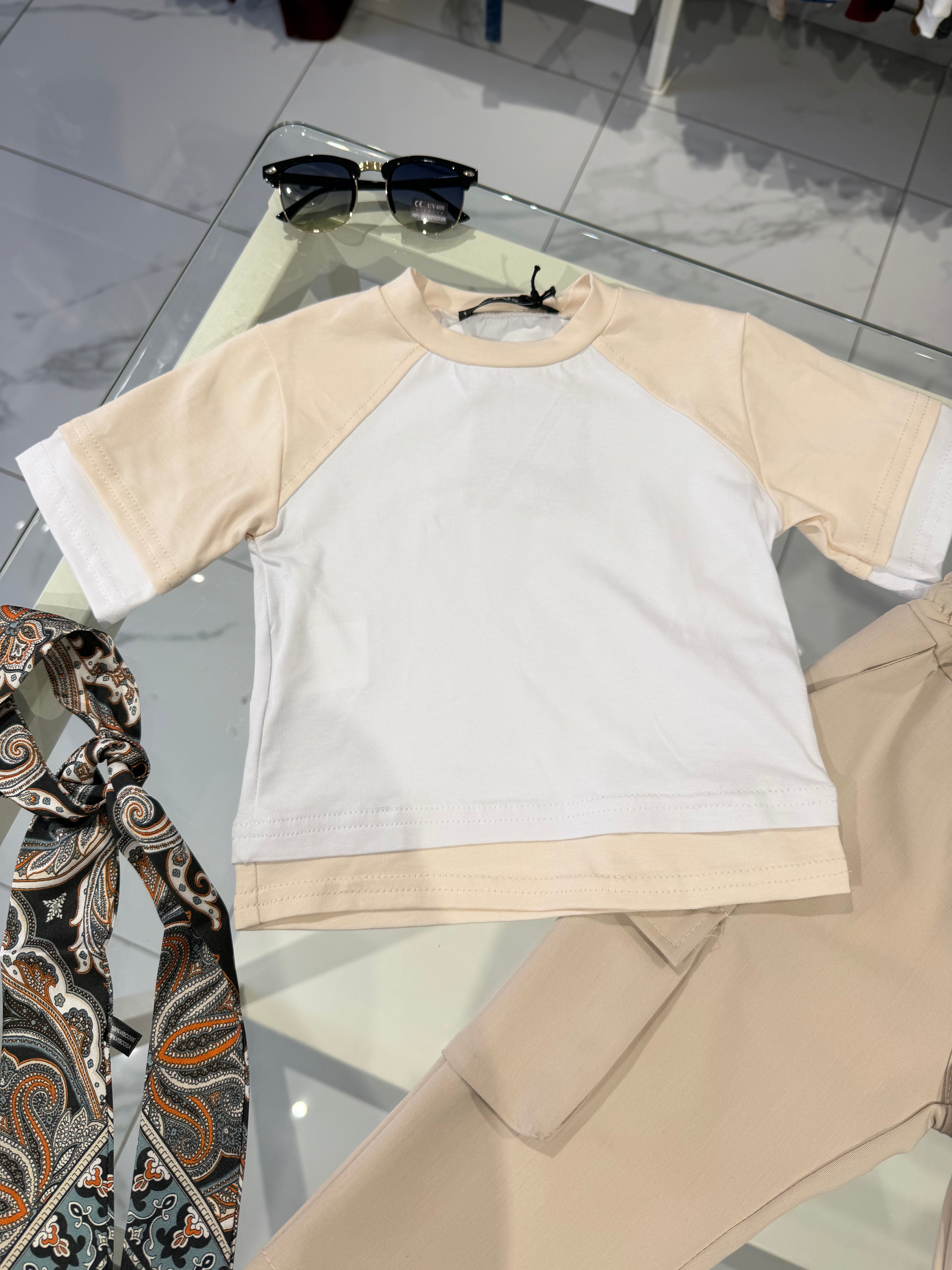 T-shirt profili beje