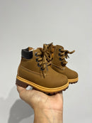 Stivaletto mod. timberlan*