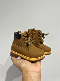 Stivaletto mod. timberlan*