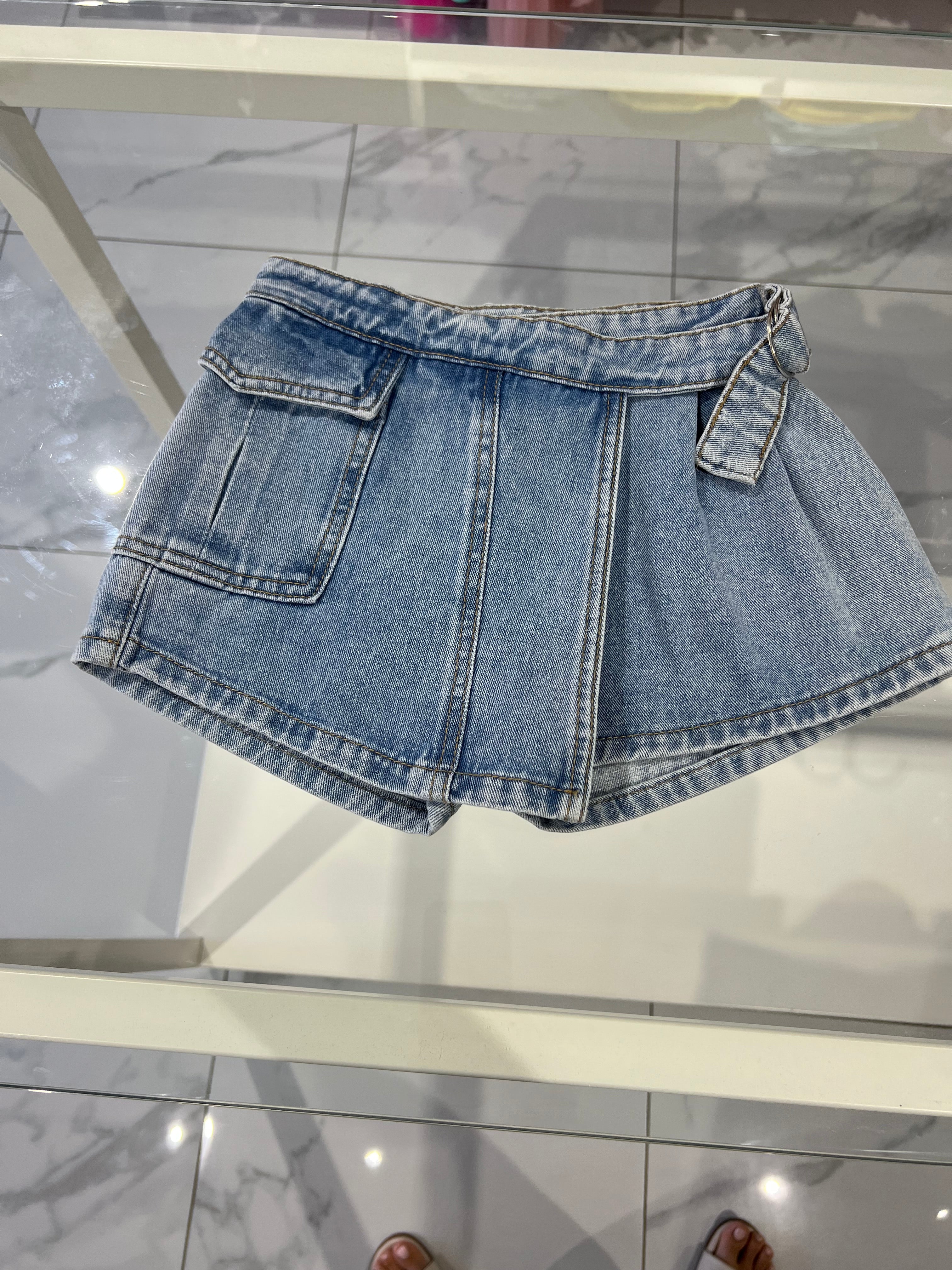 Short gonna