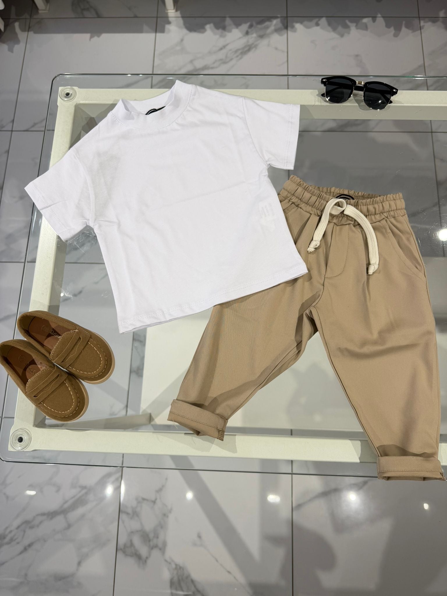 T-shirt basic white premium