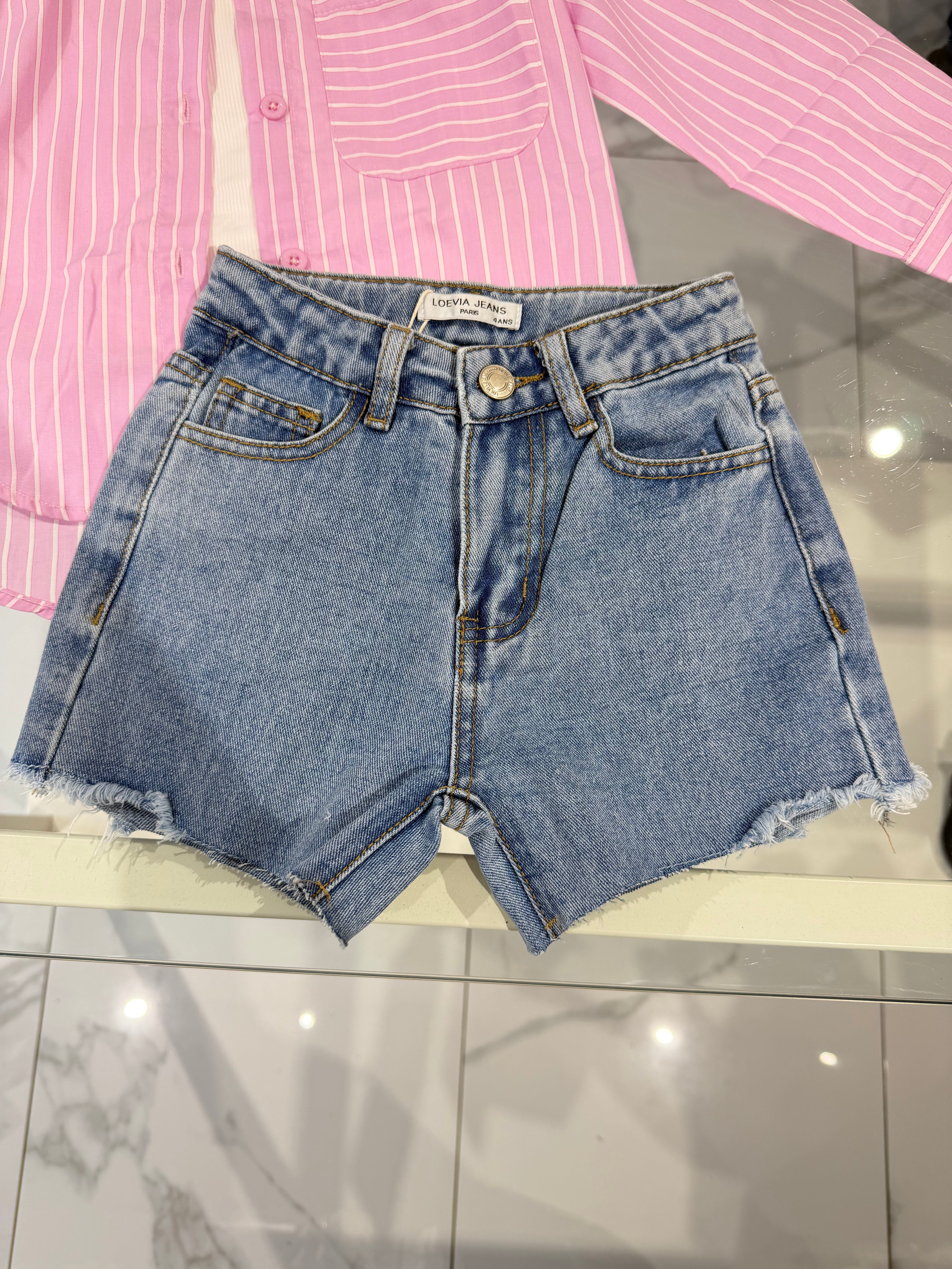 Short pietre rosa