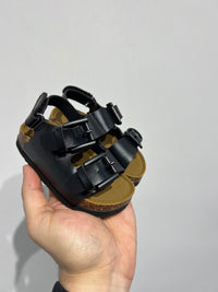 Sandali black