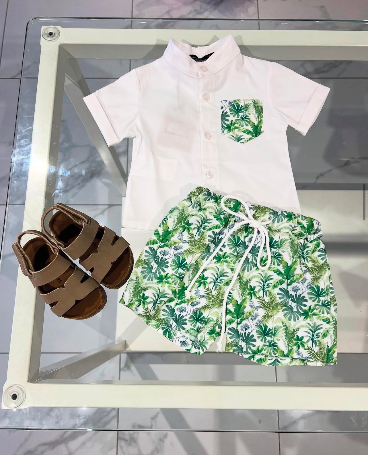 Costume e camicia