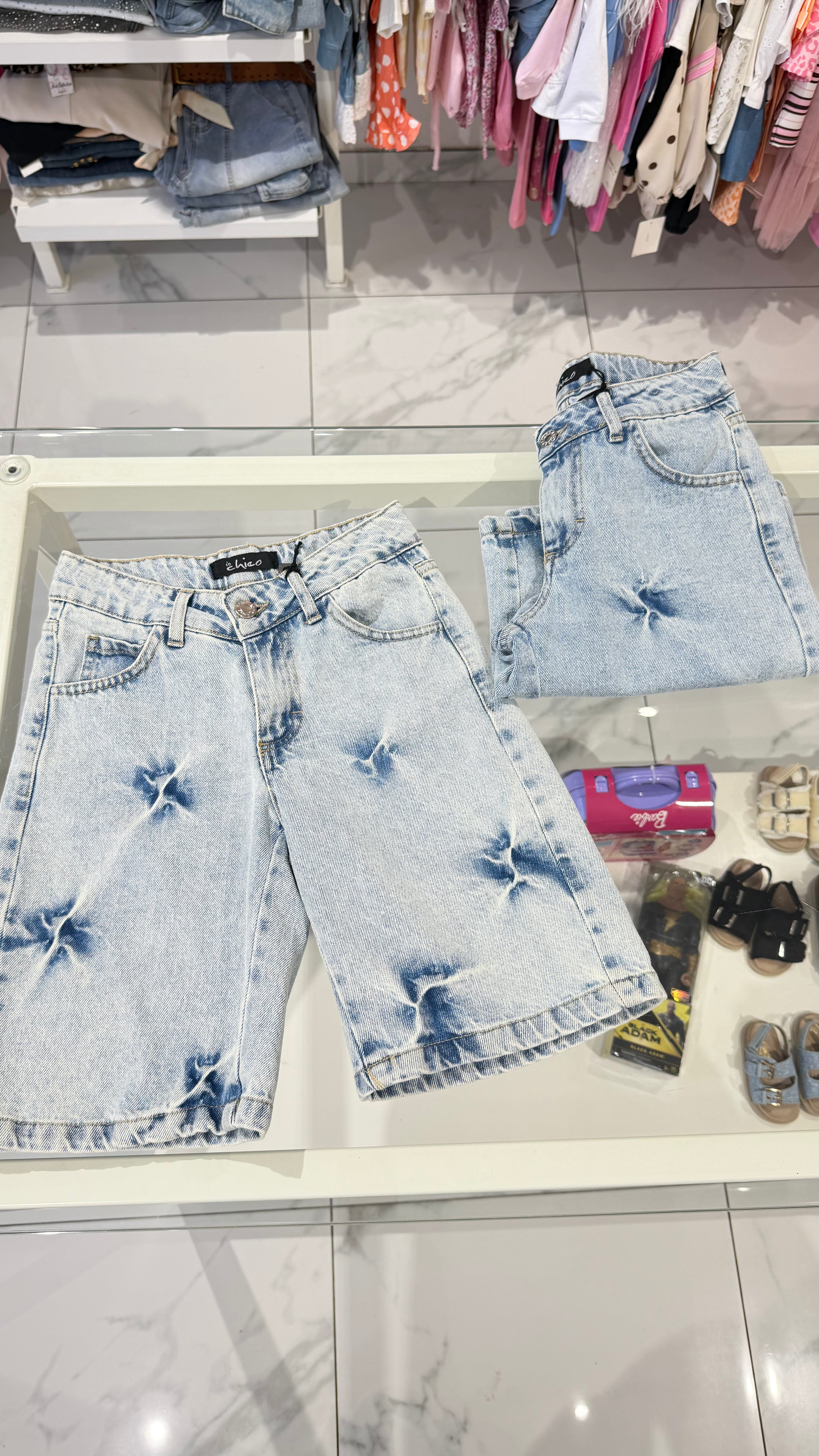 Bermuda jeans